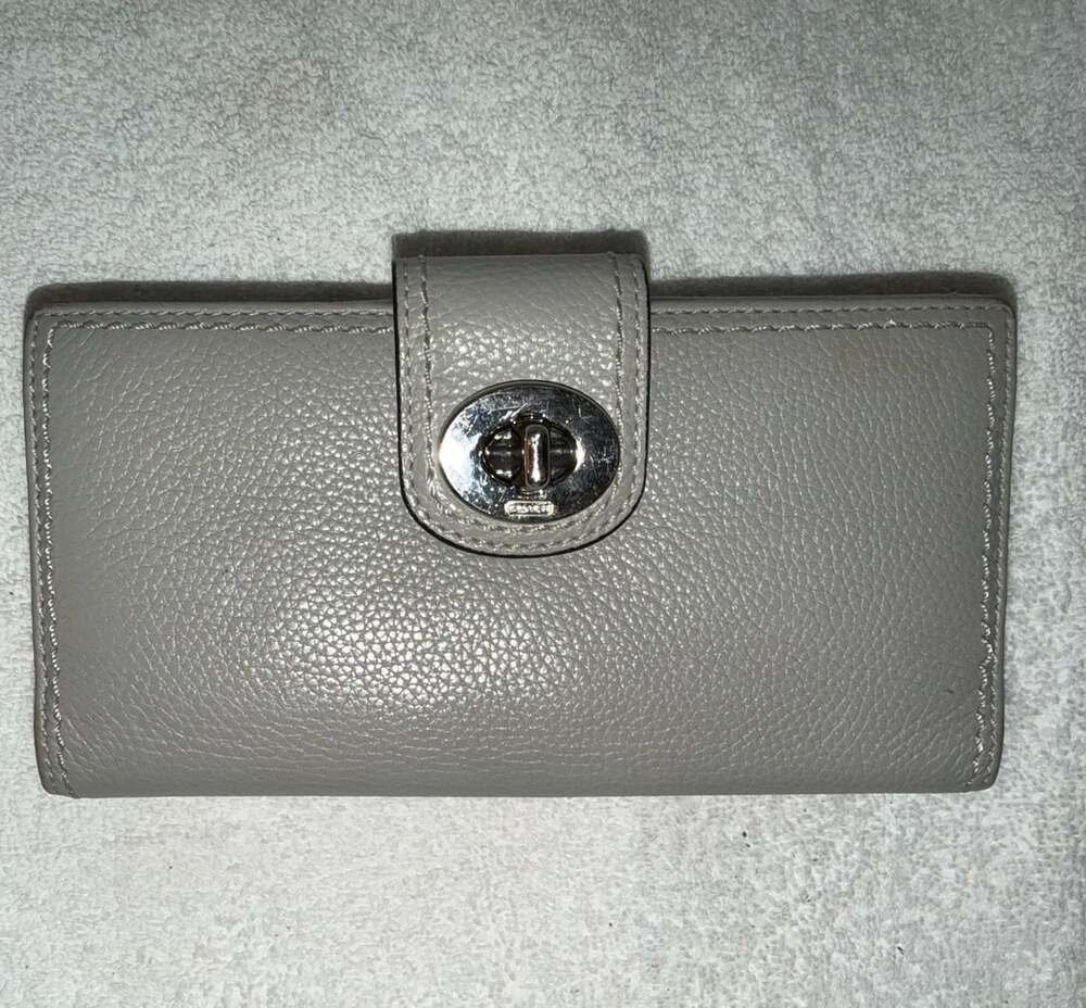 Coach Pebbled Leather Turnlock Wallet Gray